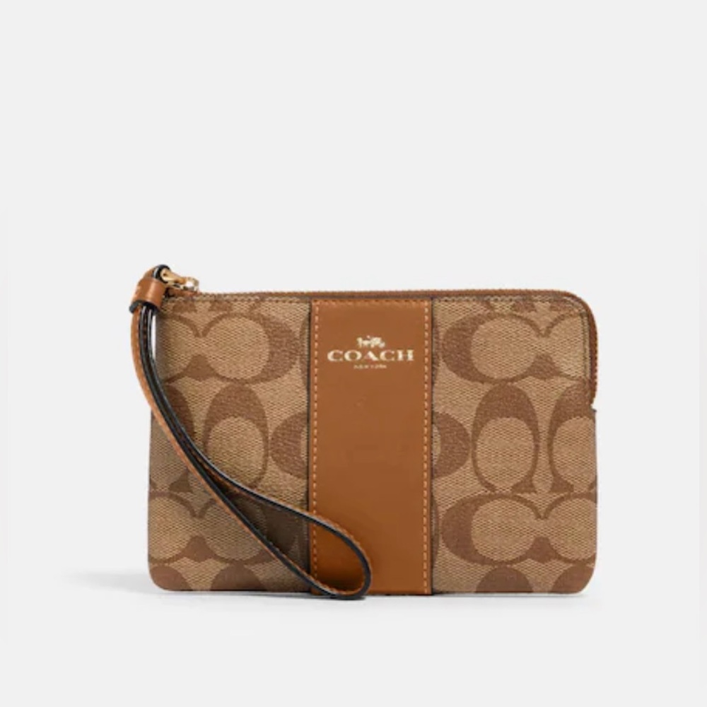 NWT Coach Wristlet - Picture 1 of 2
